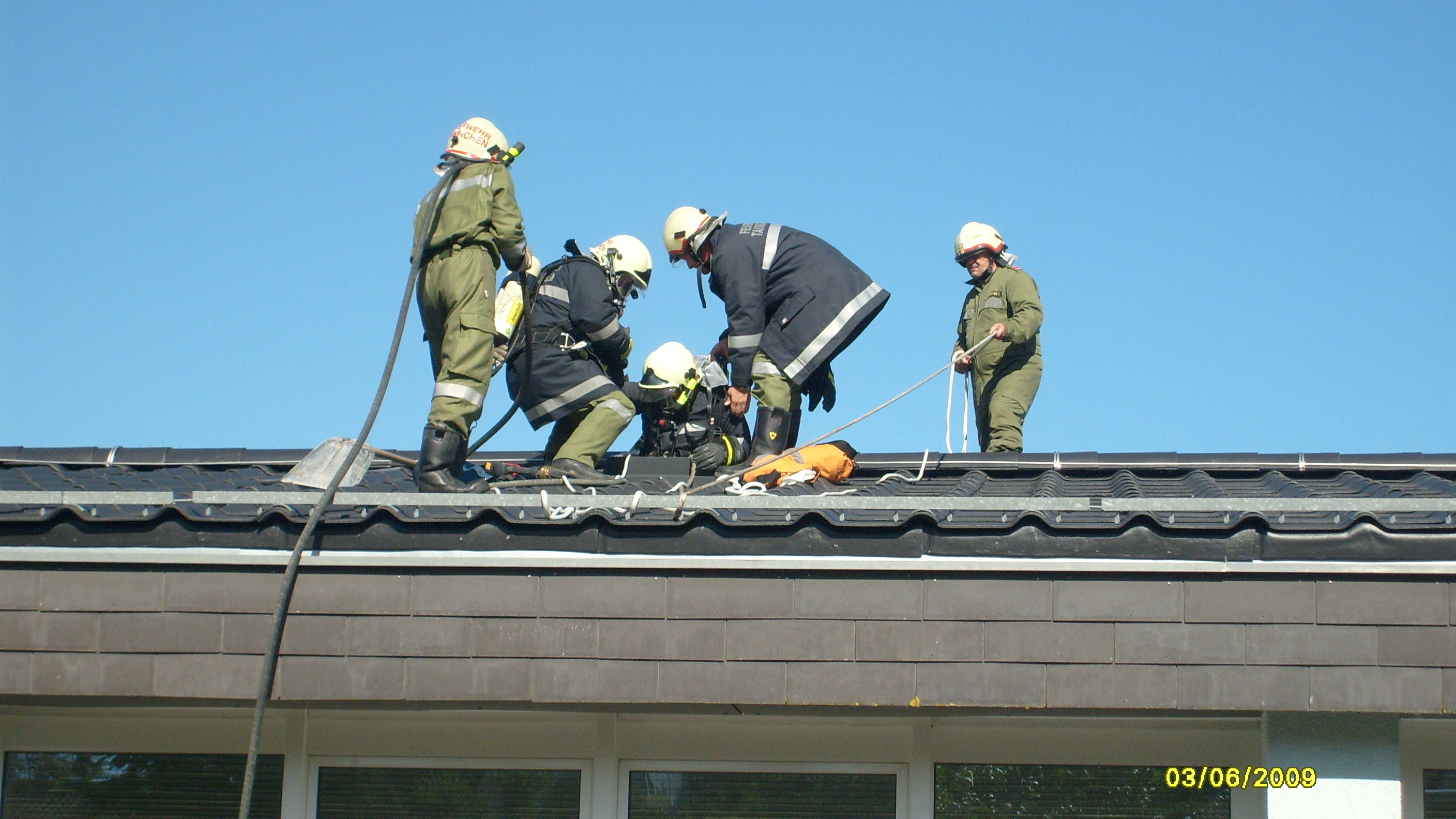 Brand in der Volkschulturnhalle Juni 09